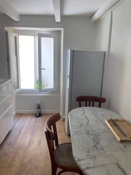 Charmant studio Vauban Apartment in Marseille