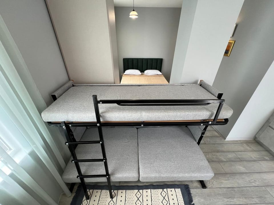 Bed, Bedroom, bunk bed