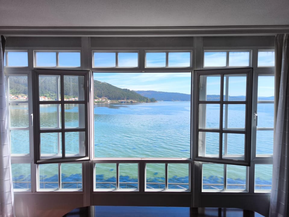 Day, Natural landscape, Mountain view, Sea view