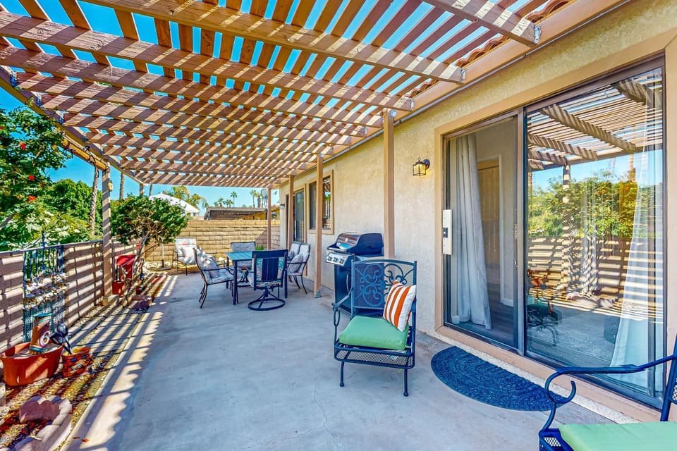 California Cottage House in Palm Desert