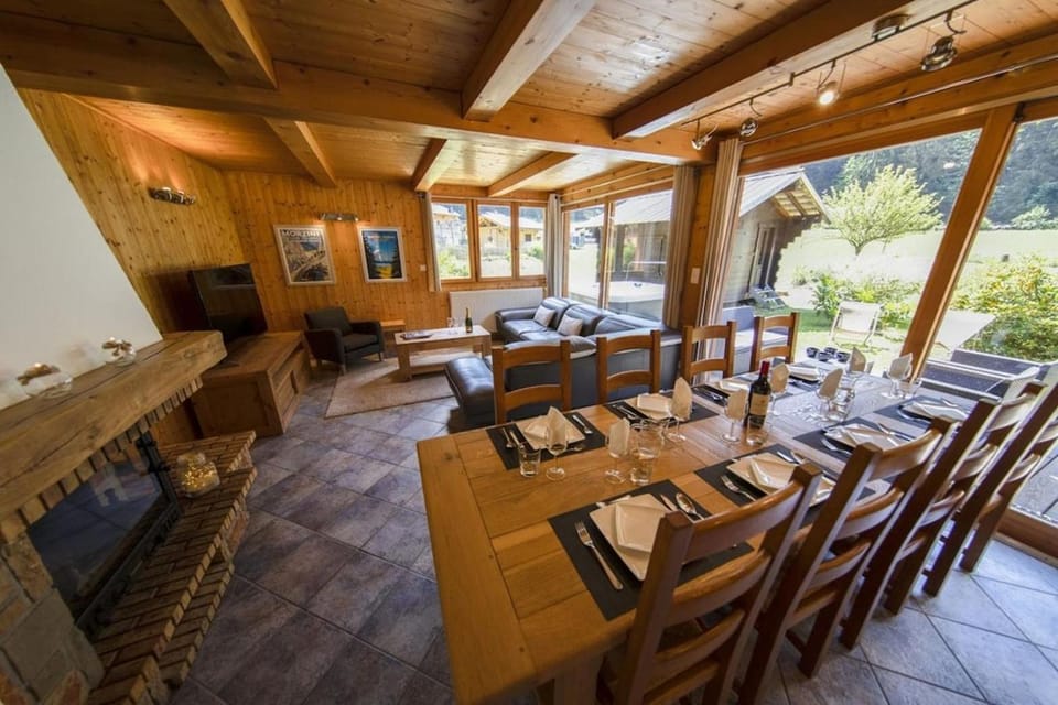 Hauts forts Prodains Avoriaz - Mountain Voyages Chalet in Montriond