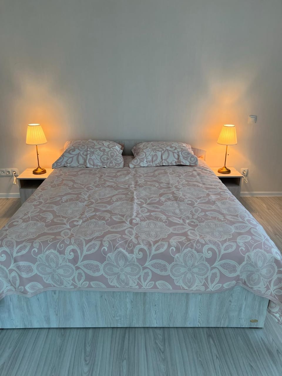 Crown Plaza Park Luxury Apartment Apartment in Chișinău