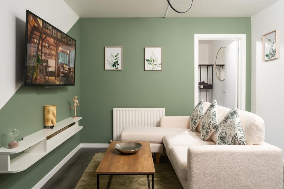 TV and multimedia, Living room, Seating area