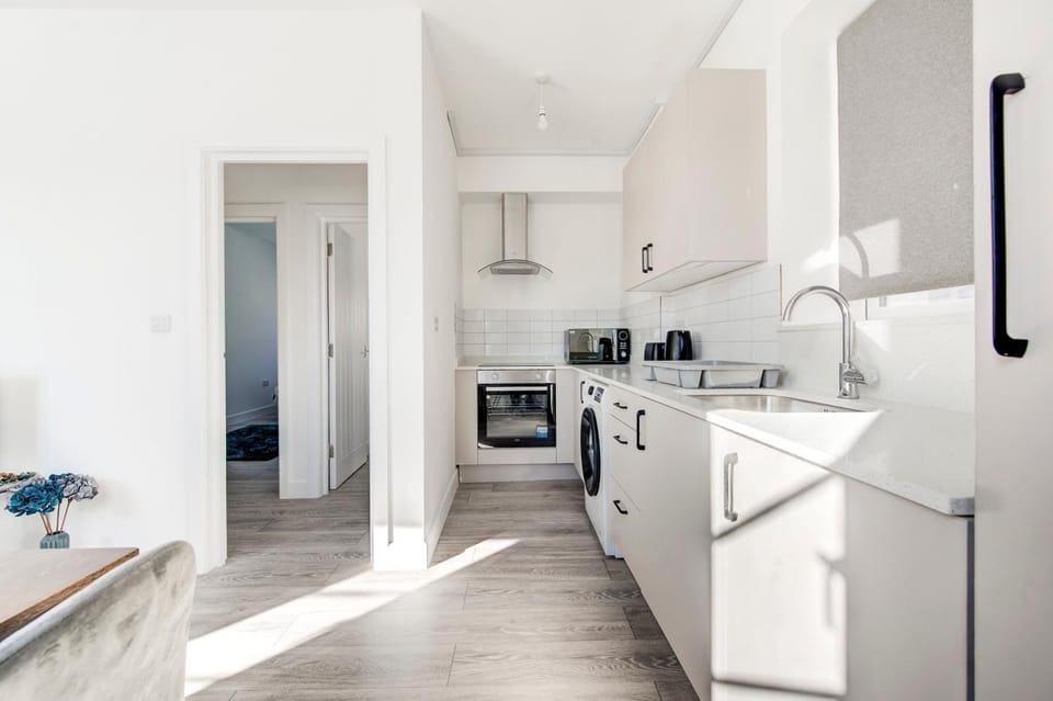 Kitchen or kitchenette, minibar, pet friendly, stove, washing machine