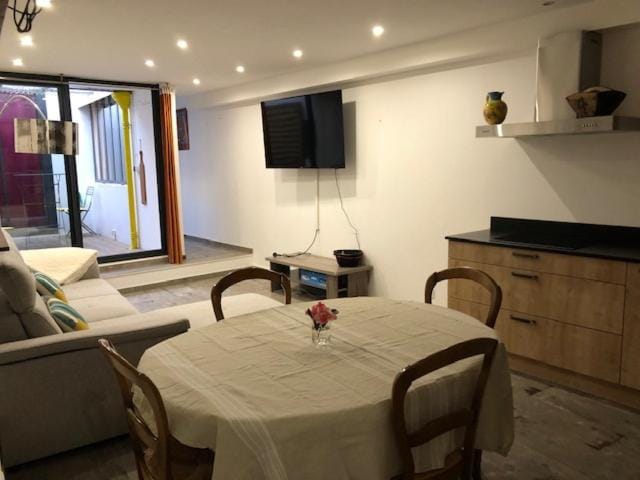 Logement plein pied / Confort Apartment in Collioure
