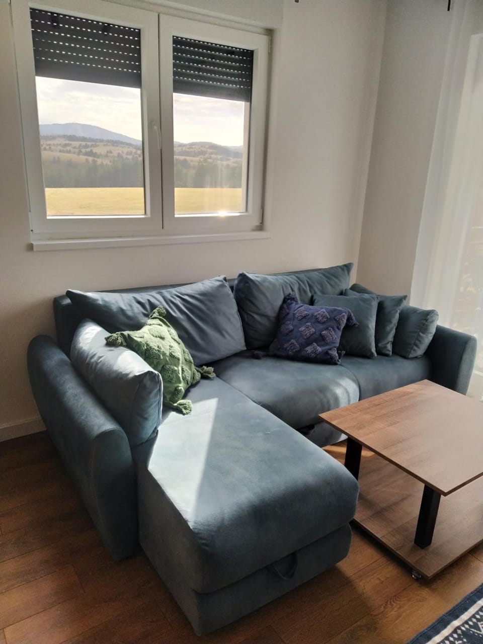 Living room, Seating area, Mountain view