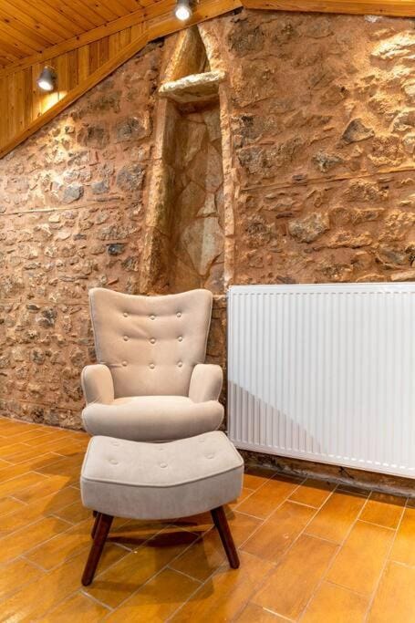 Arachova's Experience Guesthouse Apartment in Greece