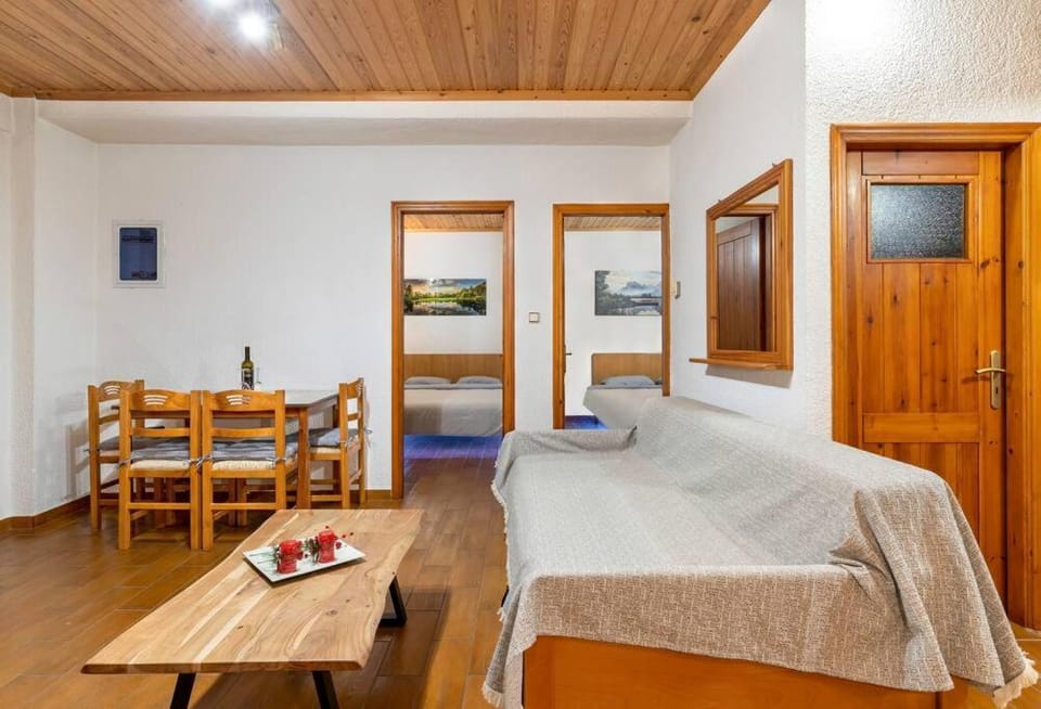 Arachova's Experience Guesthouse Apartment in Greece