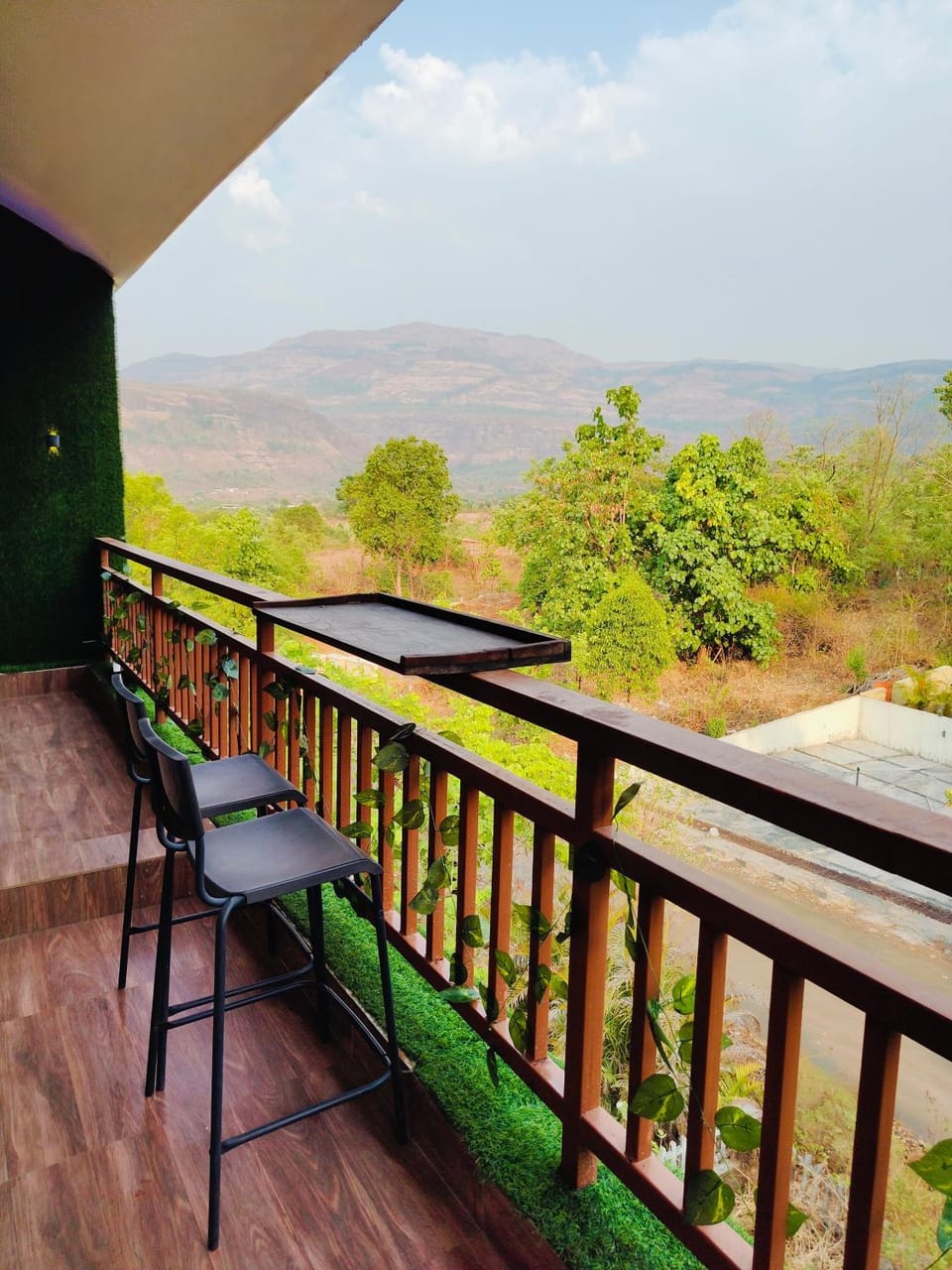 Mountainview Paradise - Cozy 1bhk amidst mountains House in Maharashtra