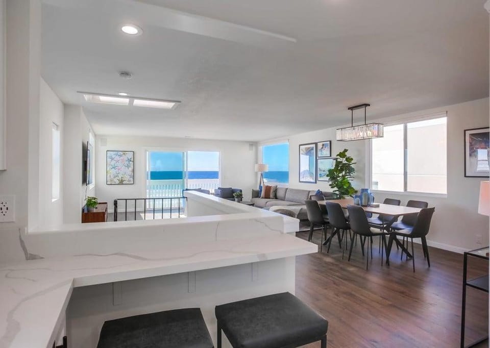 Above The Tide House in Mission Beach