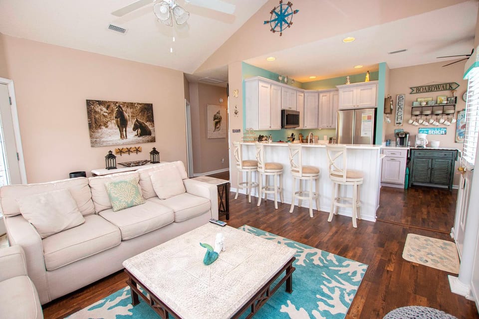 Oceanside, Community Pools, Community Tennis, Seasonal Community Trolley, M418, Mermaids Cove House in Corolla