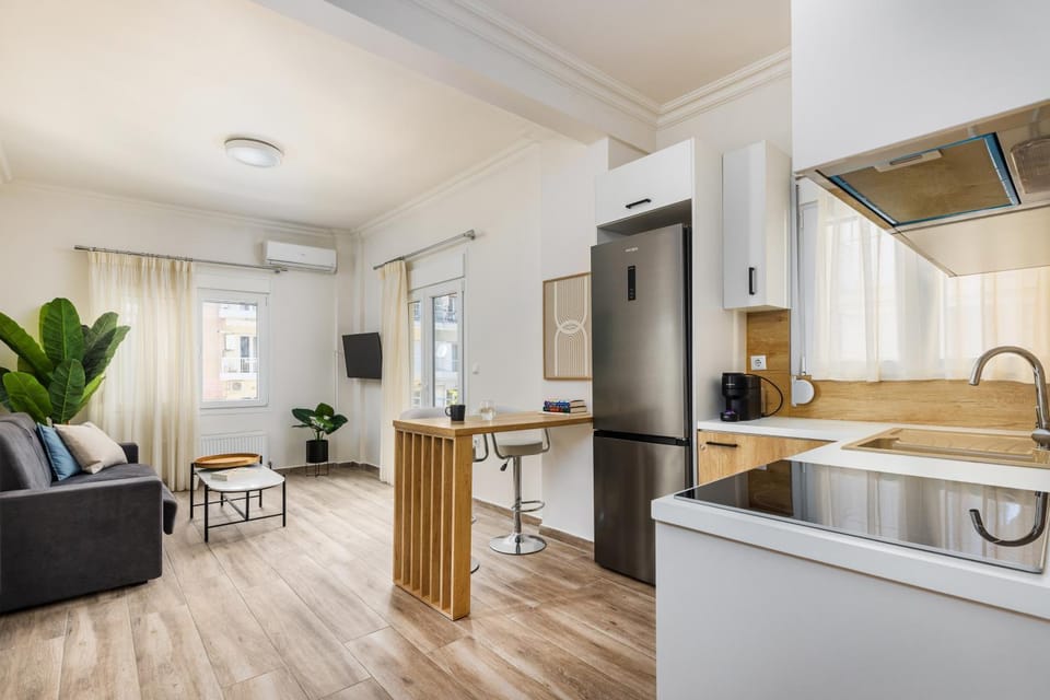 Kitchen or kitchenette, Living room, Seating area