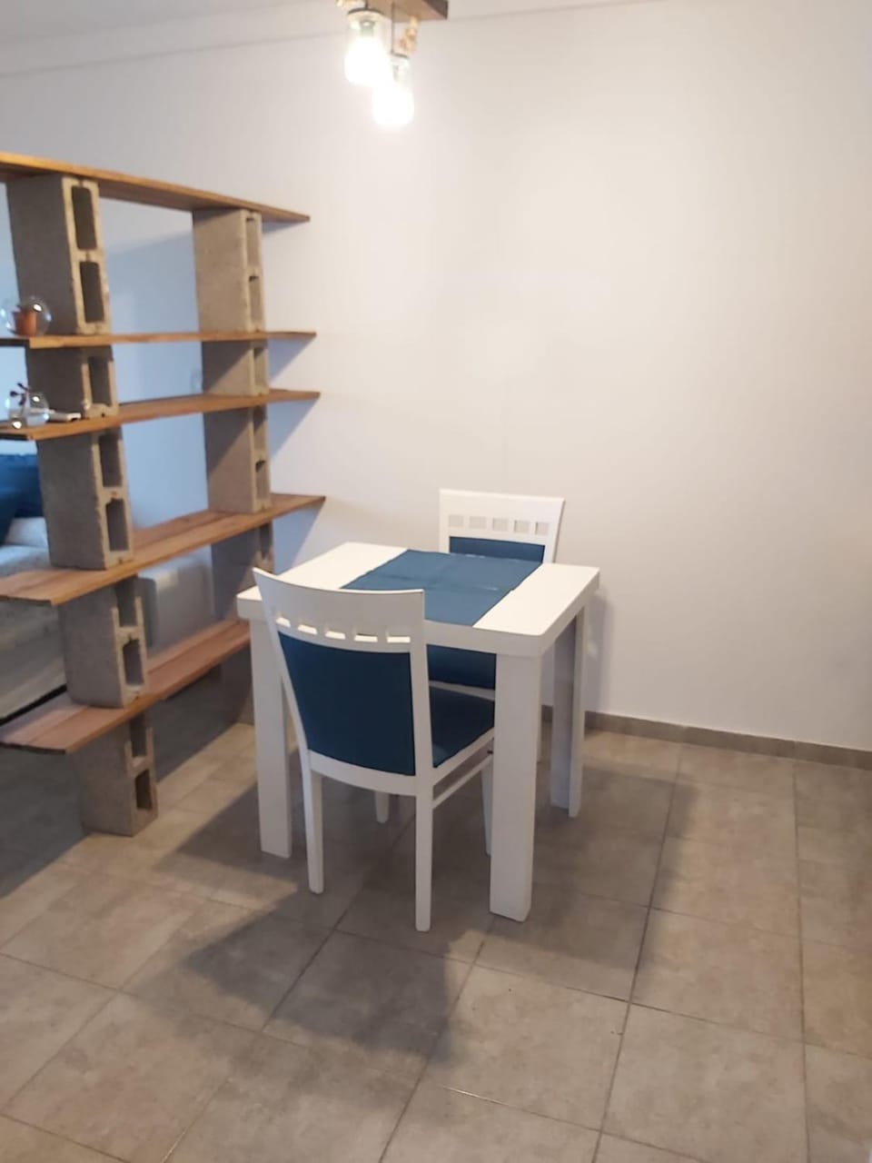 Boulevard Apartment in La Plata