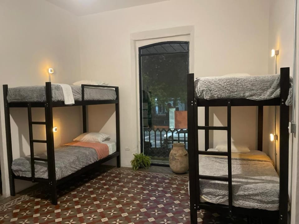 Bed, Bedroom, bunk bed