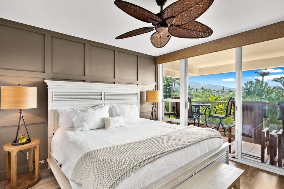 Bed, Balcony/Terrace, Bedroom