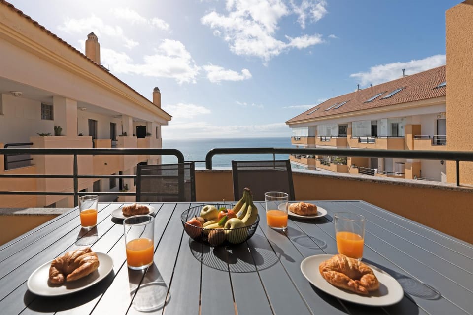 View (from property/room), Balcony/Terrace, Sea view, Breakfast
