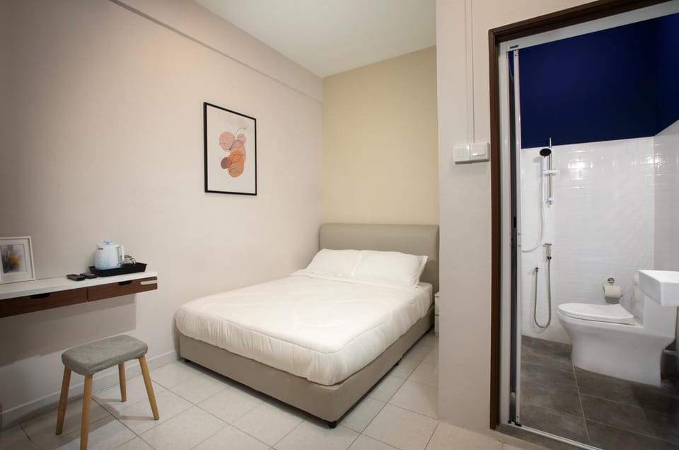Brown Mansion CoLiving Vacation rental in George Town