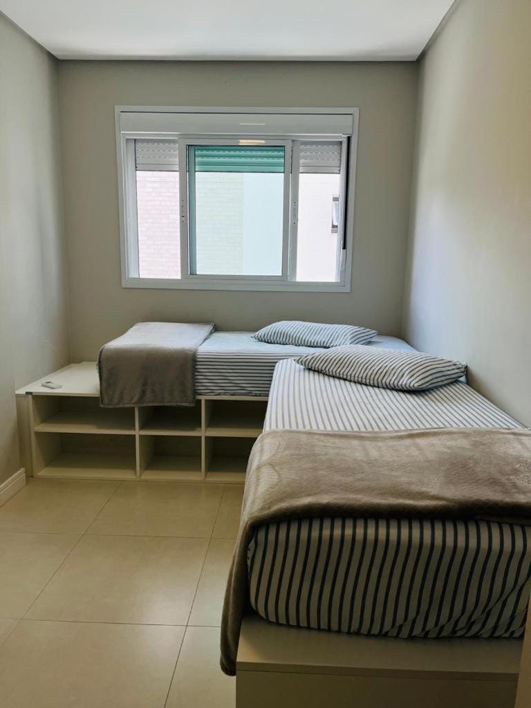 Apartamento na Praia de Palmas com garagem Apartment in Florianopolis