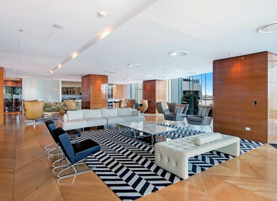 Communal lounge/ TV room