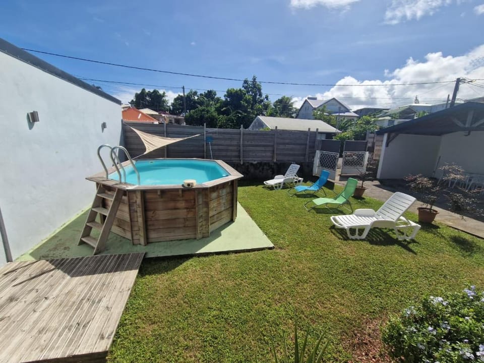 Garden view, Pool view, sunbed