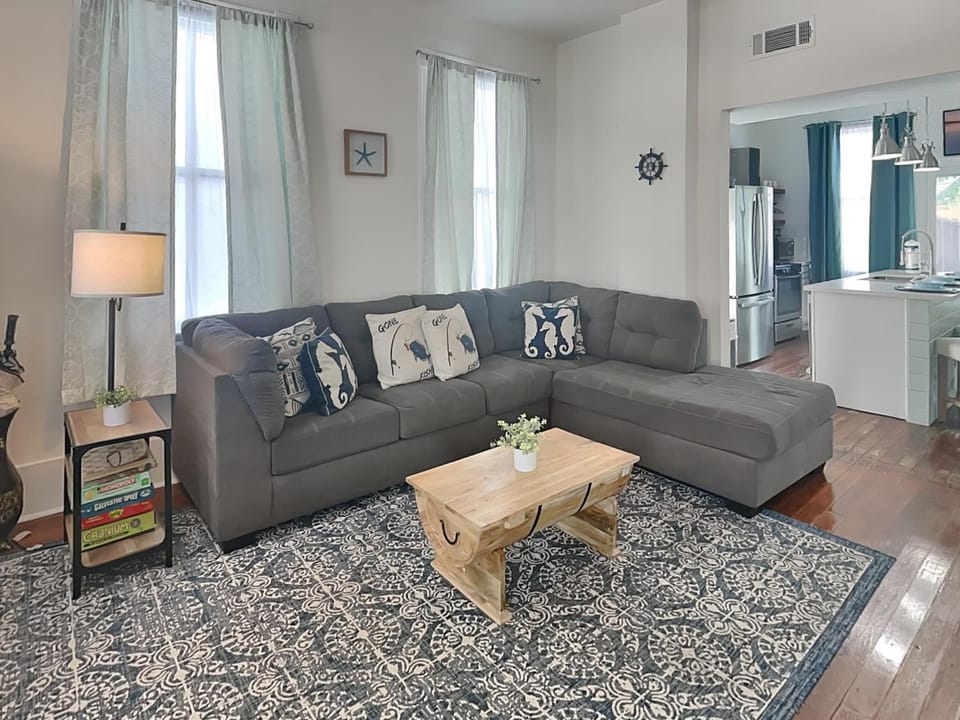 Living room, Seating area, furniture, air conditioner