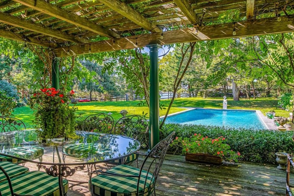 Cedar Crest Retreat House in North Fork