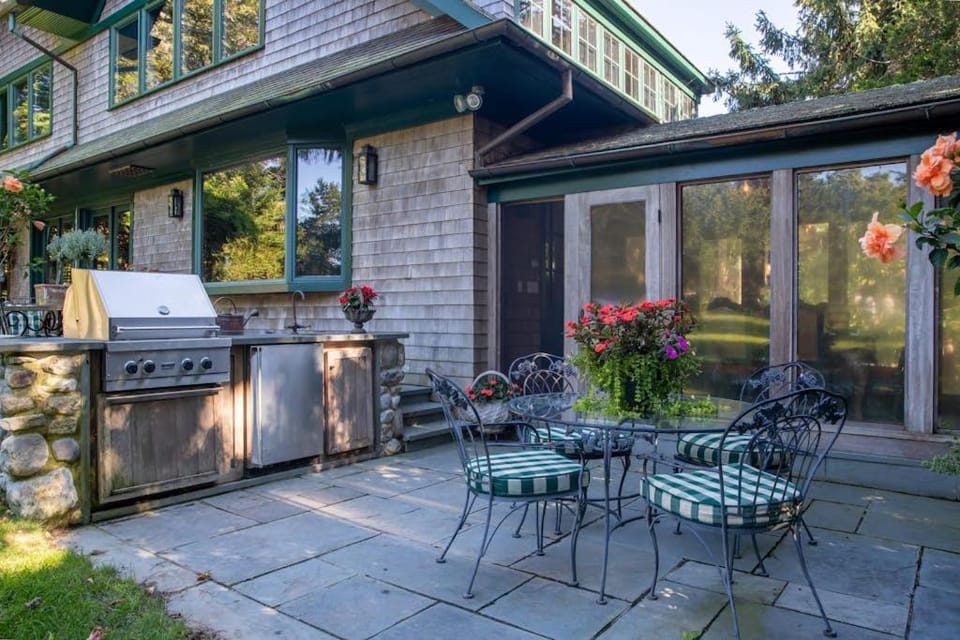Cedar Crest Retreat House in North Fork