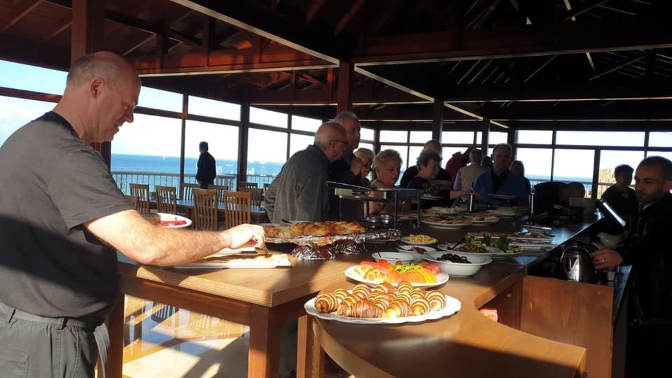 Restaurant/places to eat, Restaurant/places to eat