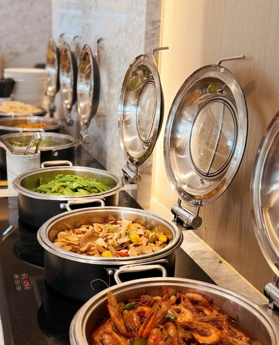 Buffet breakfast