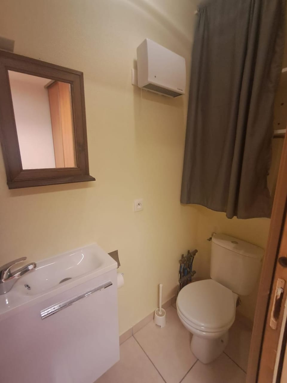 L edelweiss Apartment in Catalonia