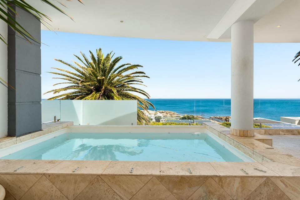 1 Victoria Road Unit 3 Apartment in Camps Bay