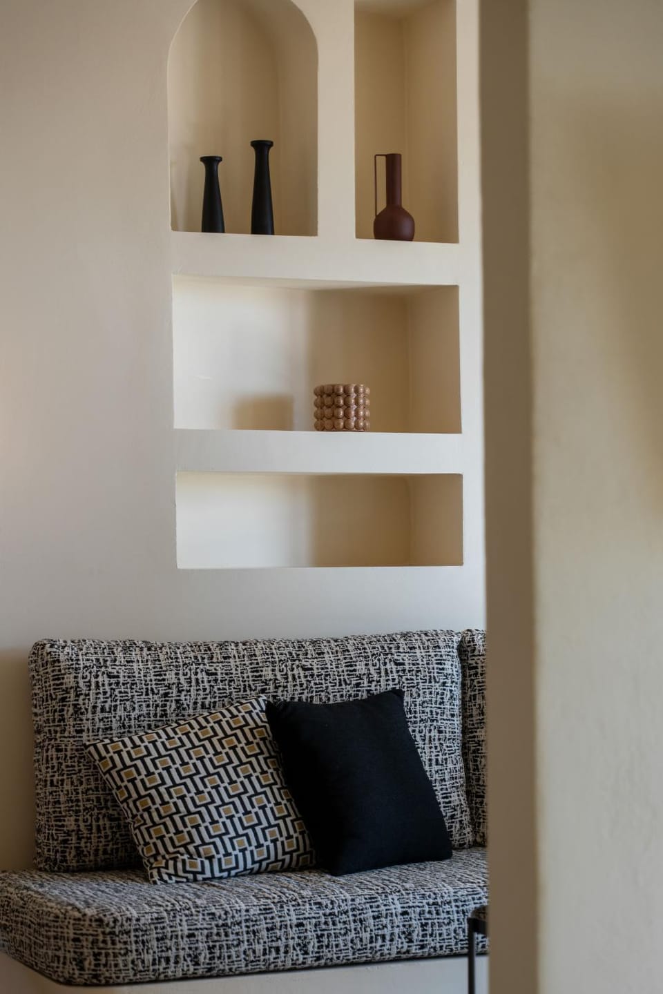 Library, Living room, Seating area