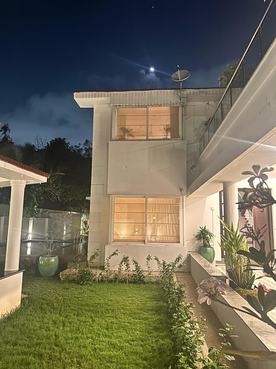 Property building, Garden