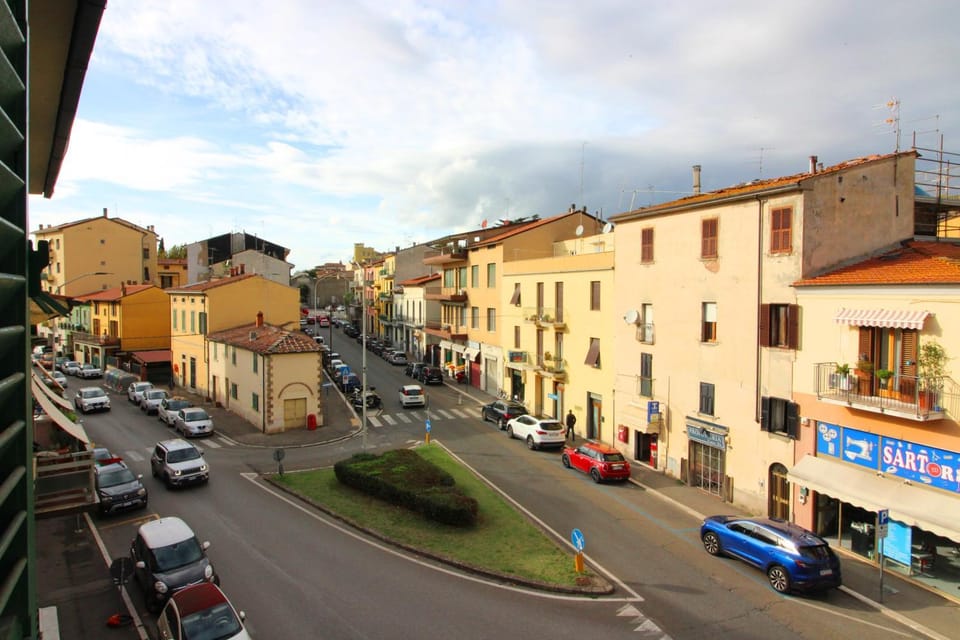 Neighbourhood, City view, Street view