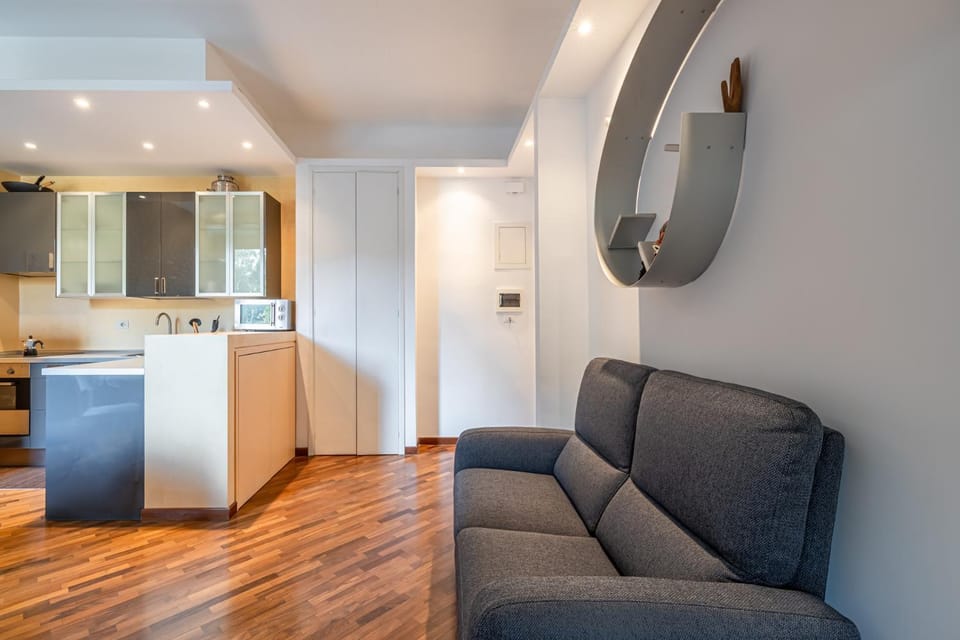 Kitchen or kitchenette, Living room