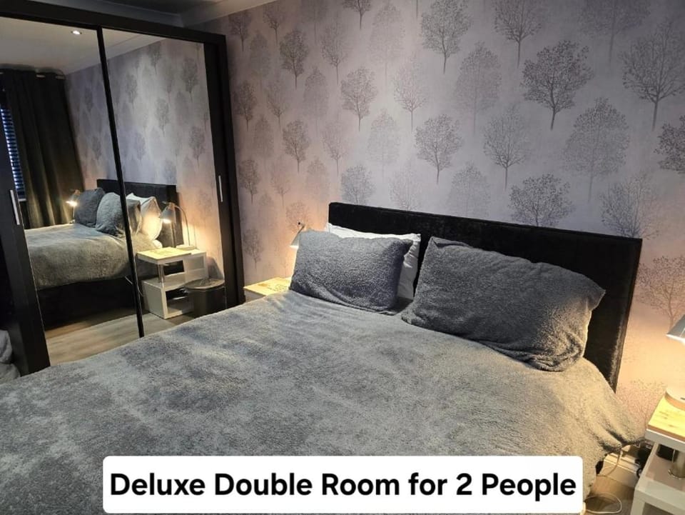 Bed, Bedroom, wardrobe