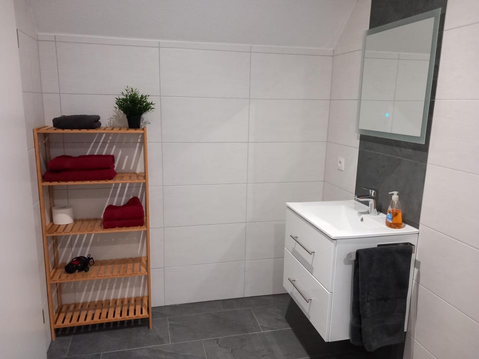 Neubau: Ferienwohnung Im Suddenfeld - zentral und doch ruhig gelegen Apartment in North Rhine-Westphalia