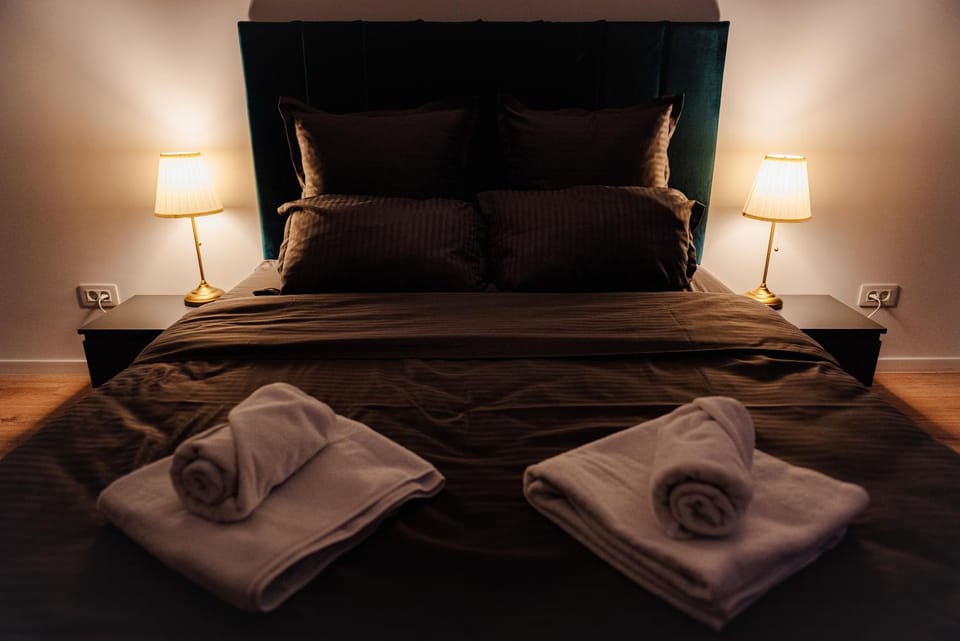 NEW Luxury City Center Studio Apartment in Bucharest