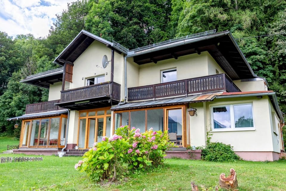 Art in Waldfrieden Apartment in Styria
