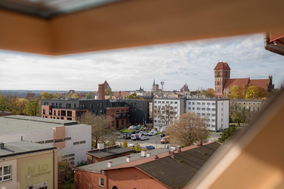 Day, Neighbourhood, View (from property/room), City view