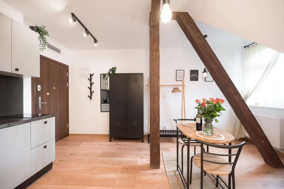 Communal lounge/ TV room, TV and multimedia, Kitchen or kitchenette, Photo of the whole room