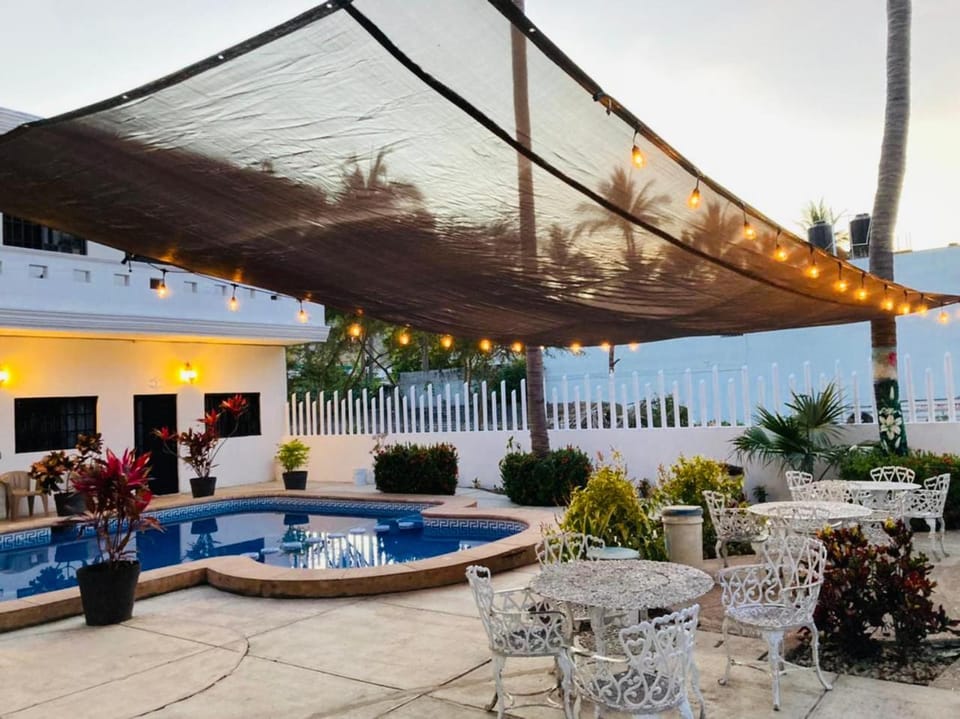 Patio, Swimming pool