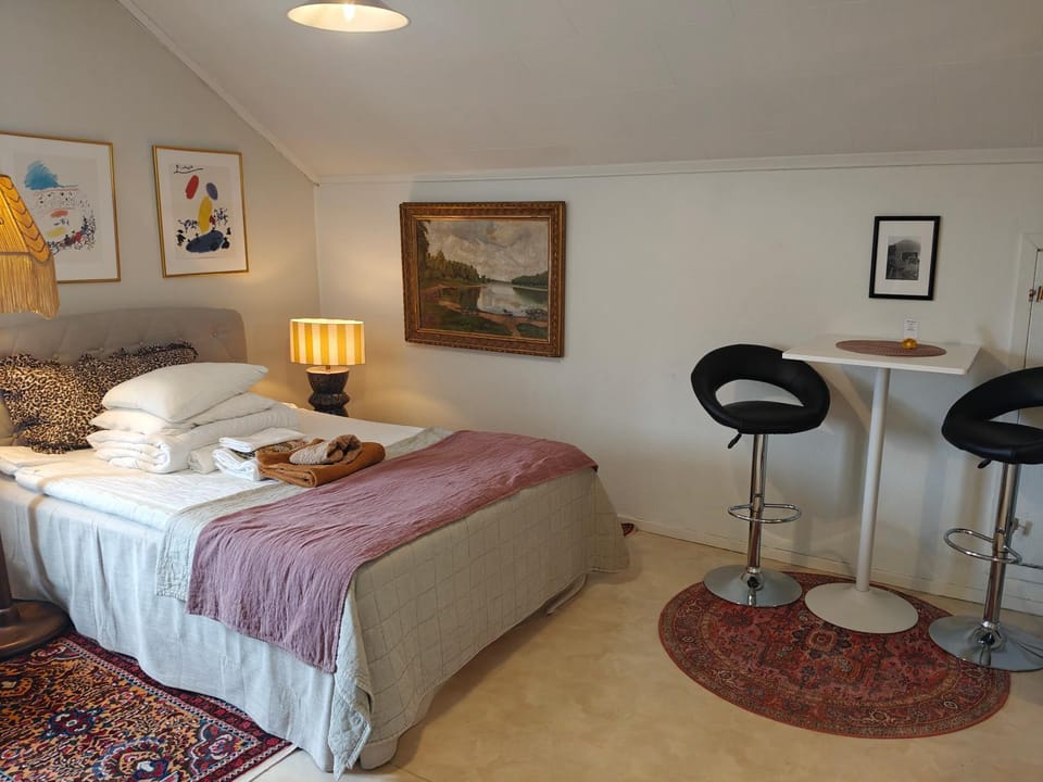 Anna Josefinas Stay-Mysig vindsstudio nära Centralstationen Apartment in Sweden