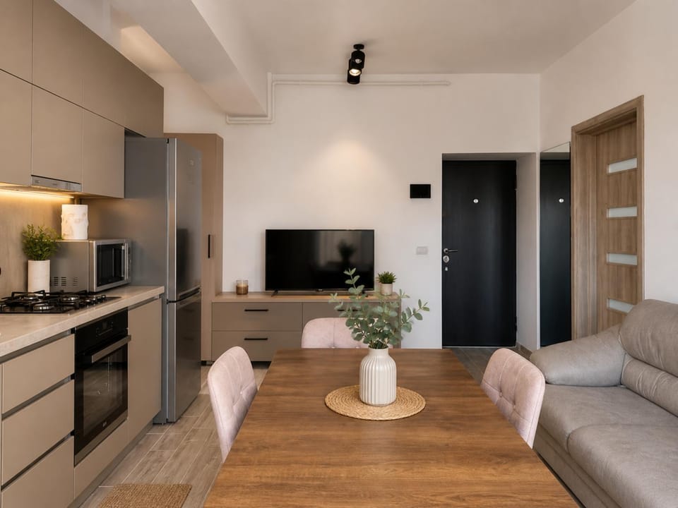 TV and multimedia, Coffee/tea facilities, Kitchen or kitchenette, Living room, Seating area, Dining area, oven
