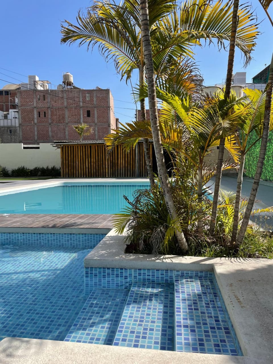 Swimming pool