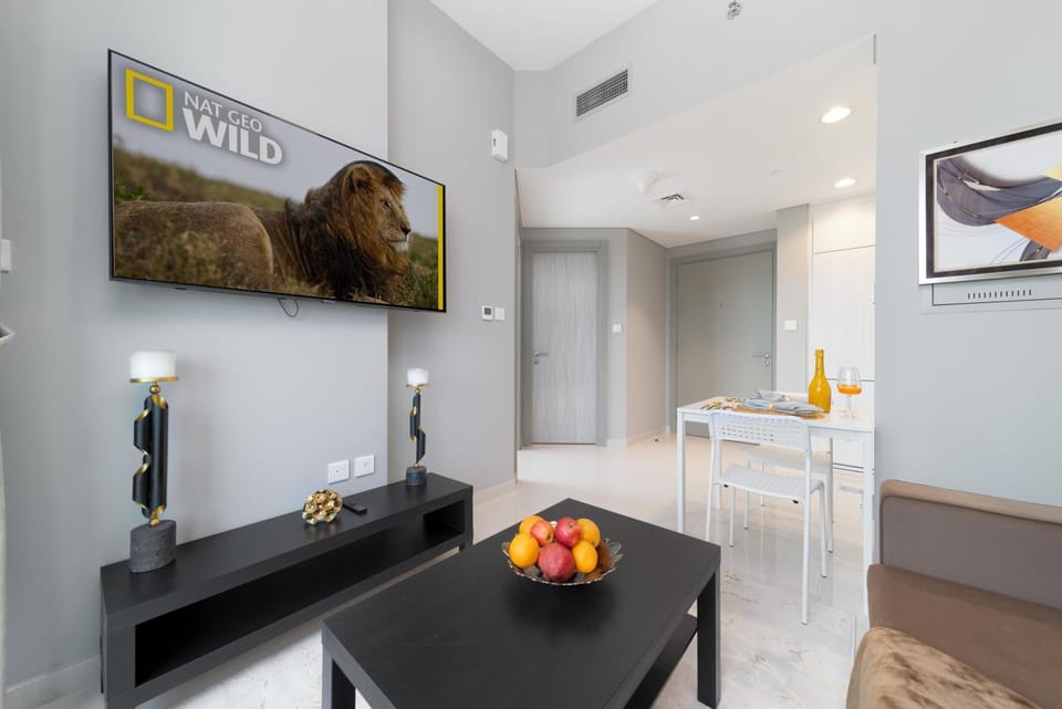 TV and multimedia, Living room, Dining area