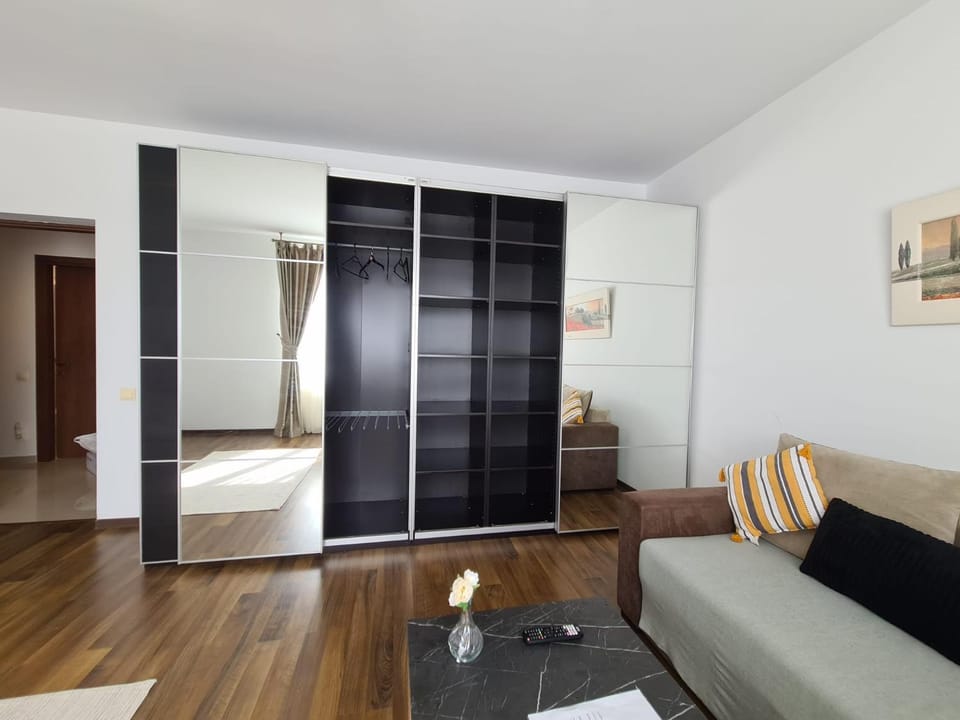 Bed, TV and multimedia, Living room, Seating area, heating, internet, wardrobe, air conditioner