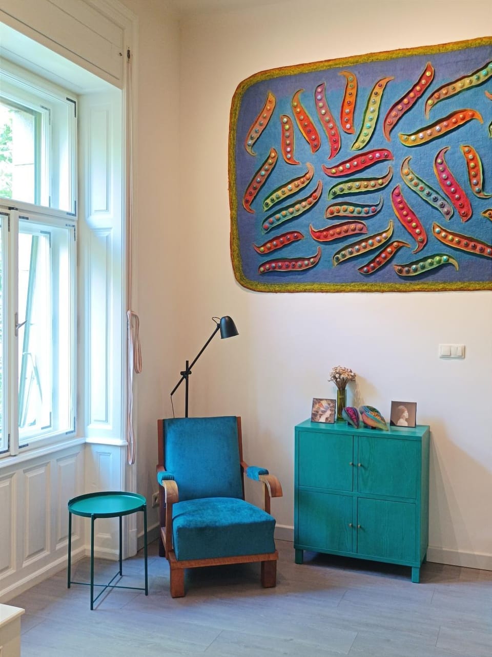 Decorative detail, Seating area