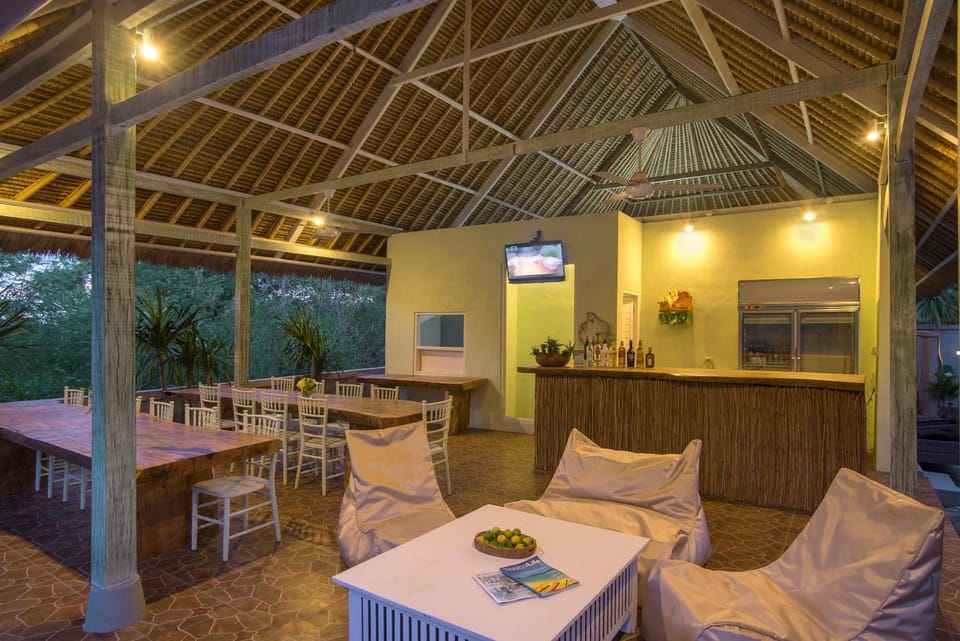 Lounge or bar