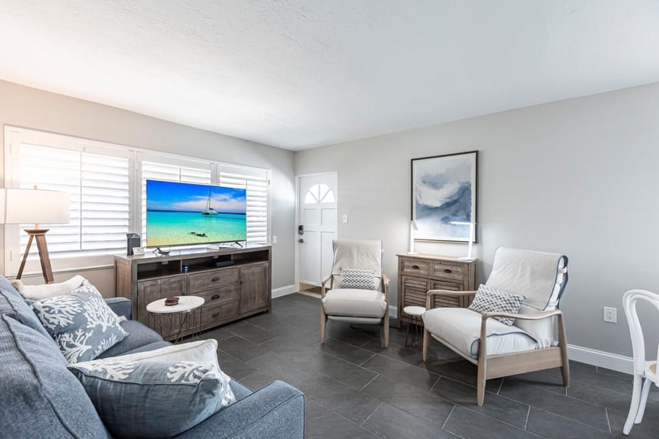 Villa 31 - Premium Plus W&D Villa in Siesta Beach